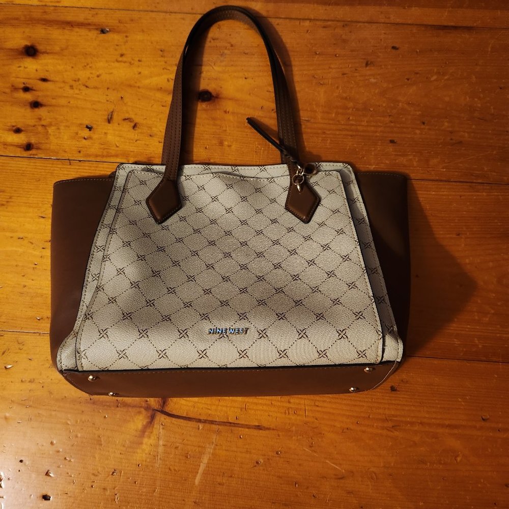 Nine West purse